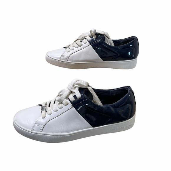 Michael Kors Lace Up Tobey White/Navy Sneakers - Picture 1 of 14